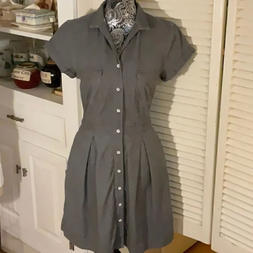 rag & bone Front Button Denim Shirt Dress with 4 pockets. 100% Cotton.